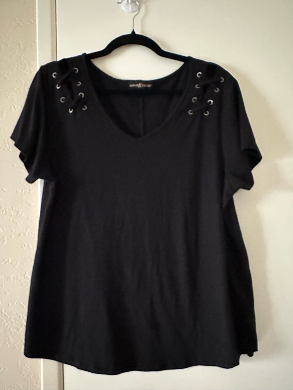 Almost Famous Tee- XL- Black V-Neck Tee with Lace-Up Shoulder Eyelets